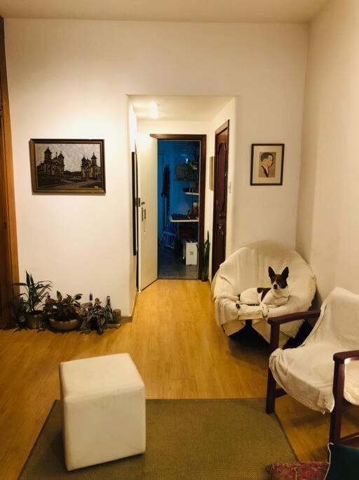 Lindo Com Cama De Casal Em Copacabana Hospedagem domiciliar *